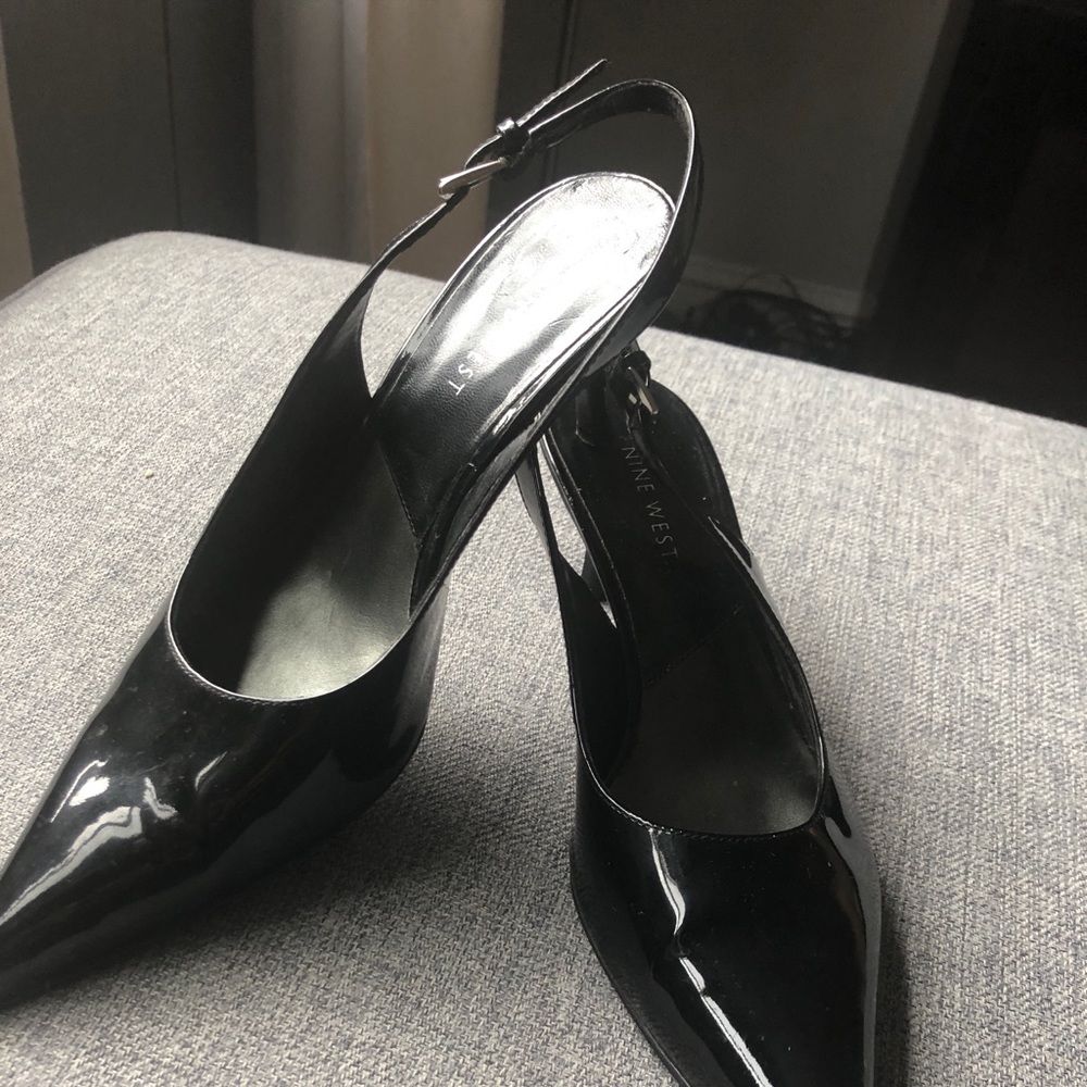 Nine West patent leather sling back pumps